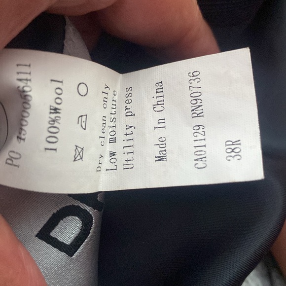 DKNY Men's Blazer - Picture 5 of 5